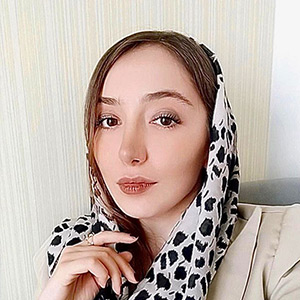  نسترن یارمحمدی